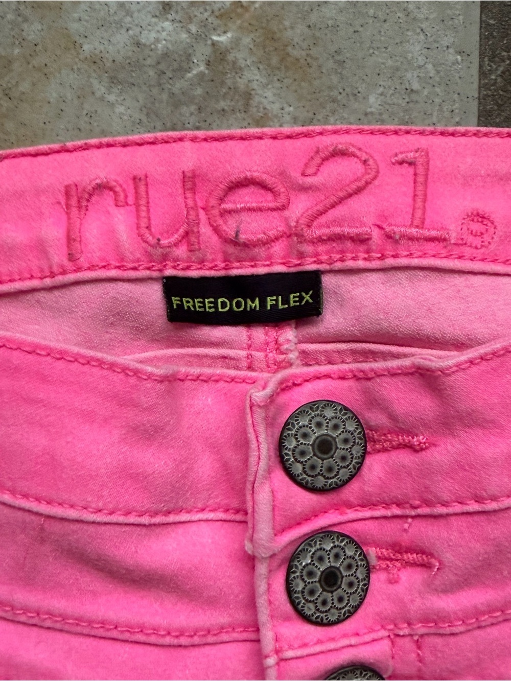 rue21 Freedom Flex Bright Pink High Waisted Skinny Jeans Size 9 - Picture 3 of 4